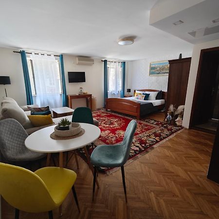 Beatrix Suites Будва Екстериор снимка