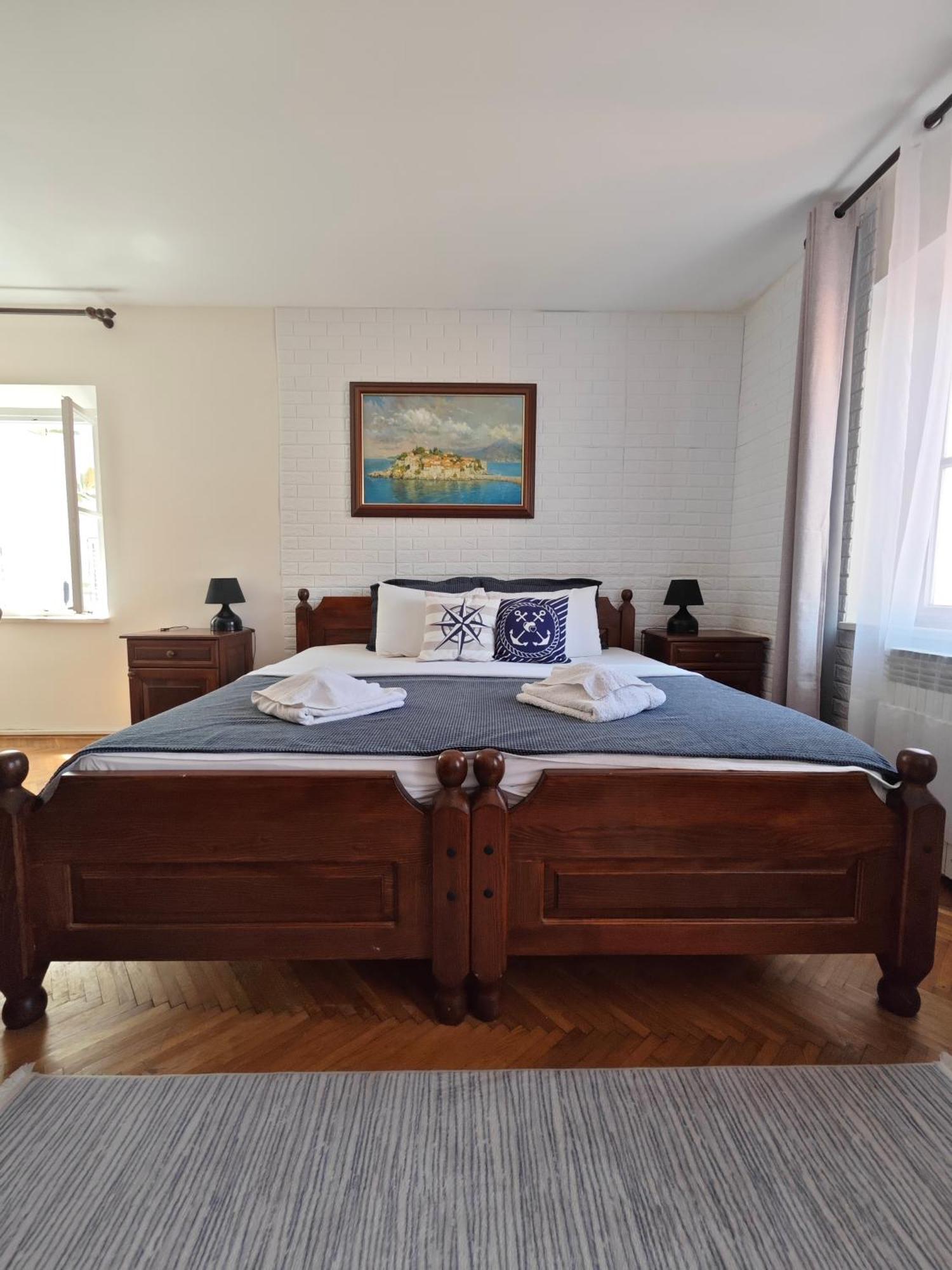 Beatrix Suites Будва Екстериор снимка