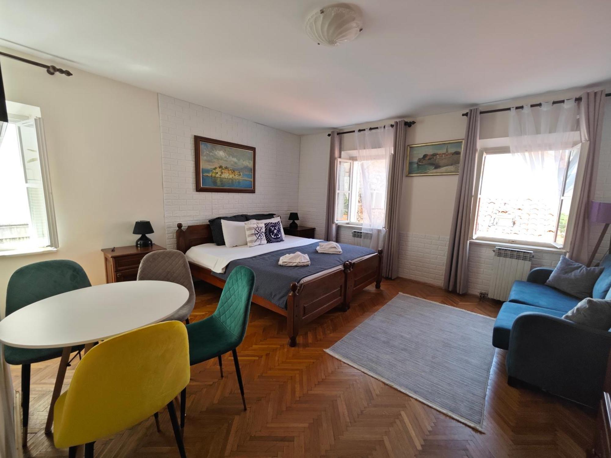 Beatrix Suites Будва Екстериор снимка
