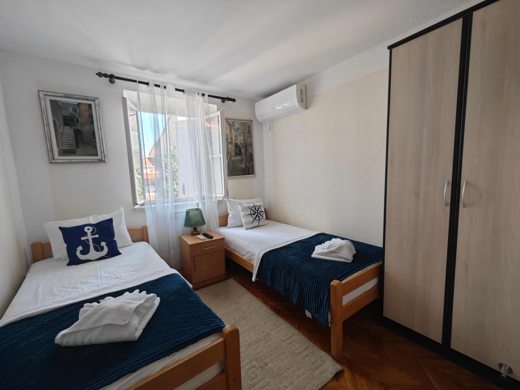 Beatrix Suites Будва Екстериор снимка