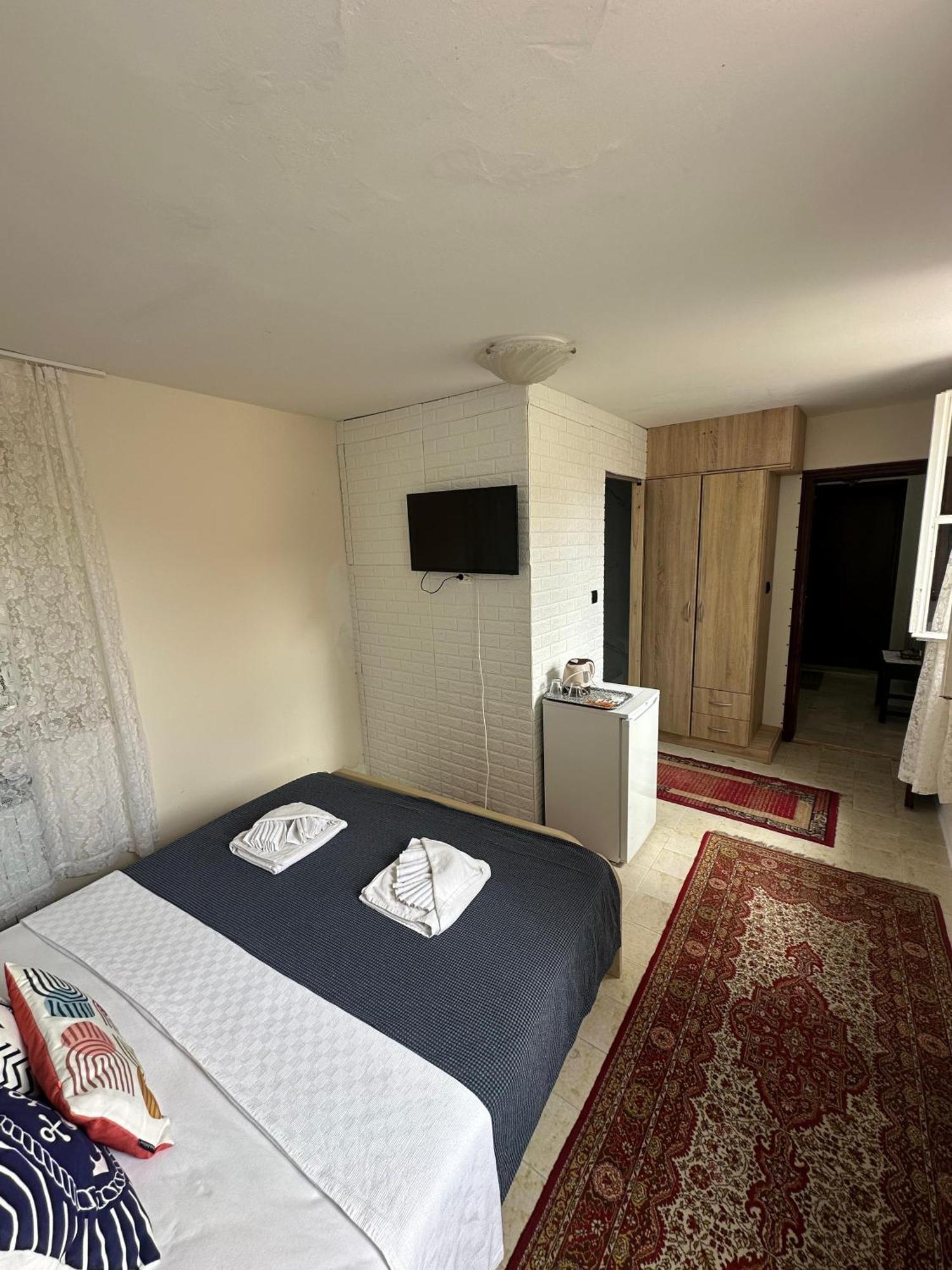 Beatrix Suites Будва Екстериор снимка